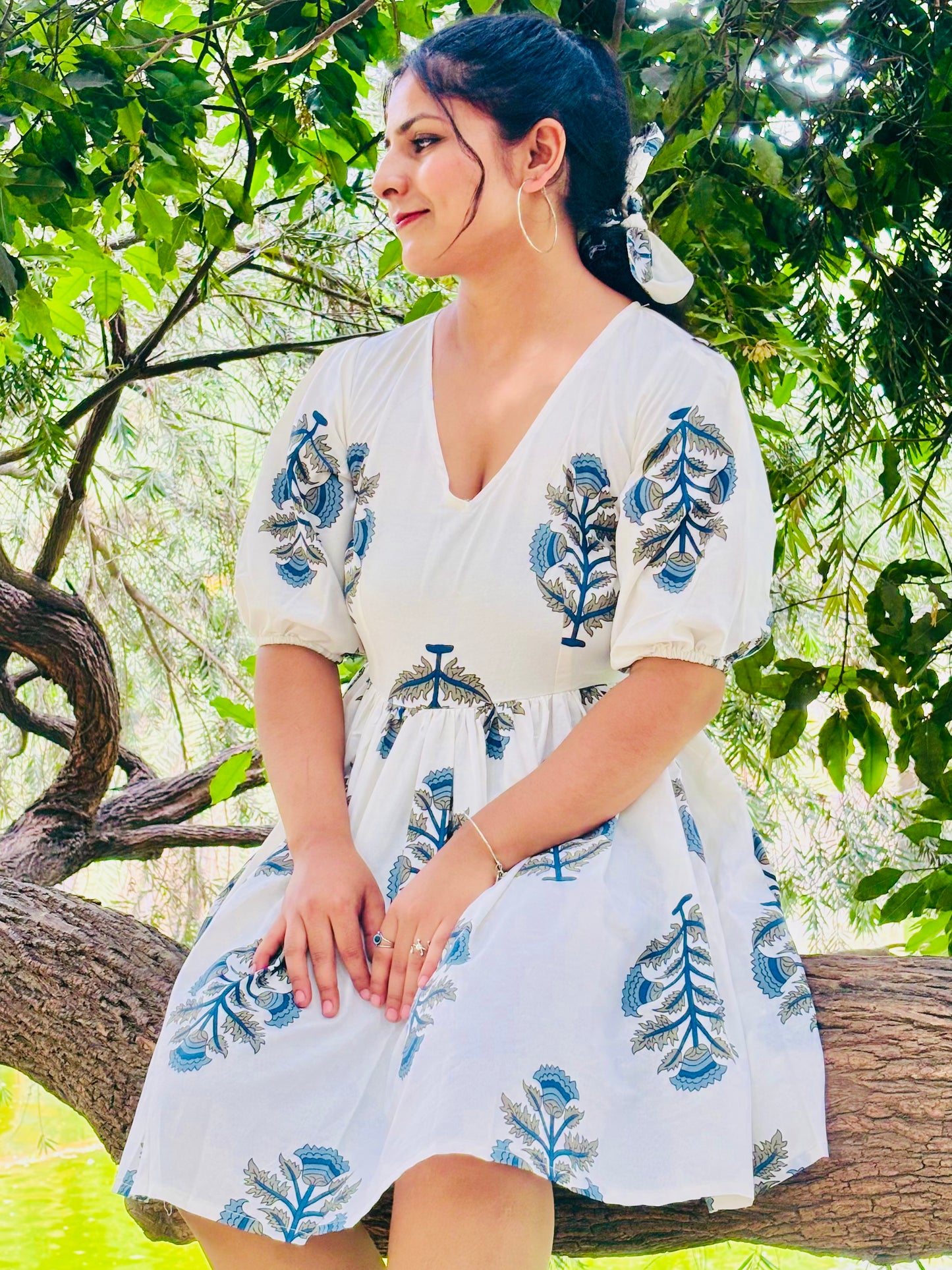 Leaf pattern frock one piece